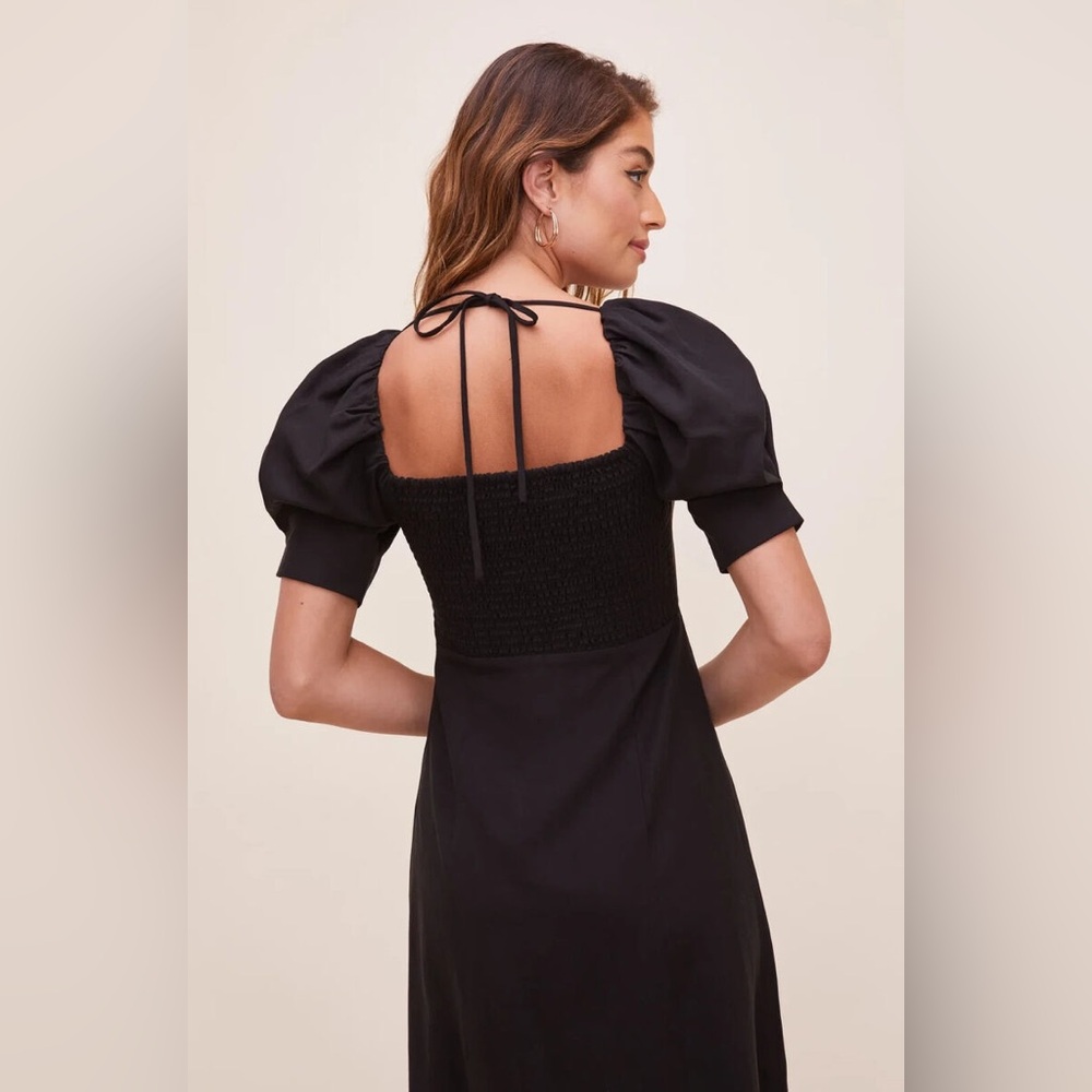 ASTR The Label Fern Puff Sleeve Midi Dress